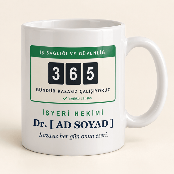 Kazasız Gün Tabelalı İsimli İşyeri Hekimi Kupası - Hediye Kutusu