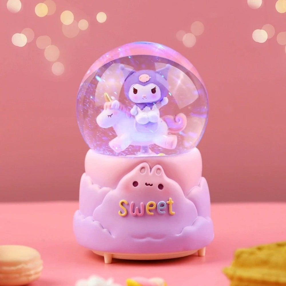 Kuromi Işıklı Müzikli Kar Küresi Orta Boy - Hediye Kutusu