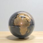 Masa Üstü Dönen Dünya Küre