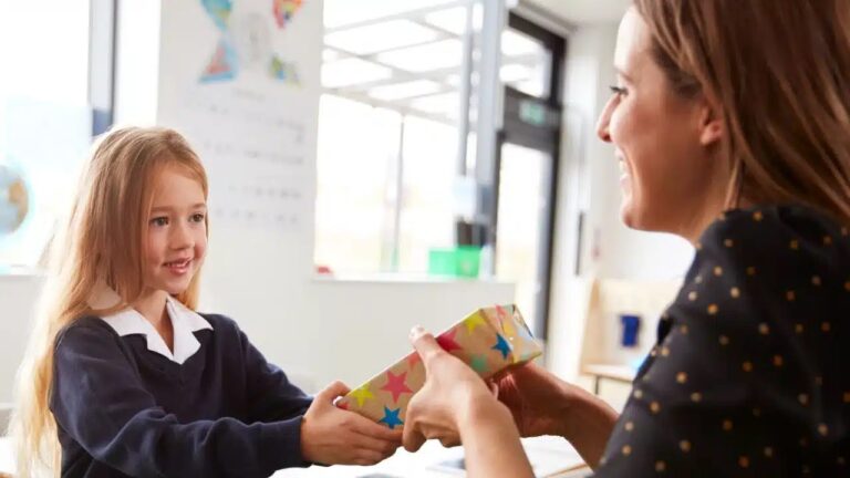 Öğretmenler Günü Ne Zaman